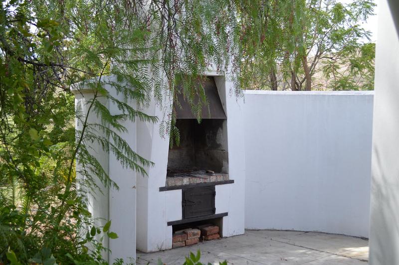4 Bedroom Property for Sale in Ladismith Western Cape